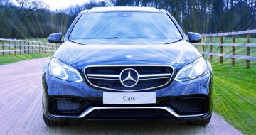 Llantas de aluminio para equipar un coche Mercedes