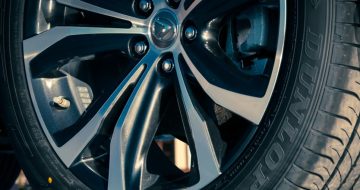 ¿Cuáles son mejores, las llantas de aluminio o las llantas de acero?